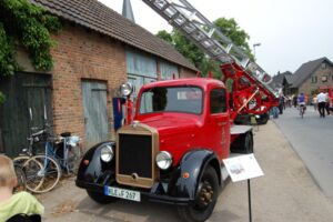 Feuerwehr 75 Jahre 052.jpg