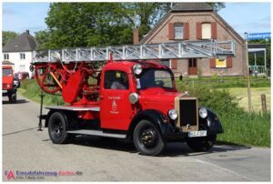 Oldtimertreffen2015_Schelfhorst (3).jpg