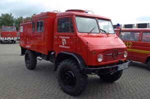 Unimog_Suderwick2011.jpg